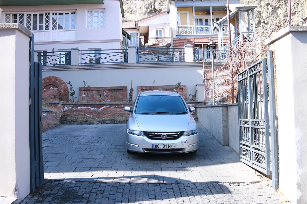 Apartment Nino Botanical Tbilisi Zewnętrze zdjęcie