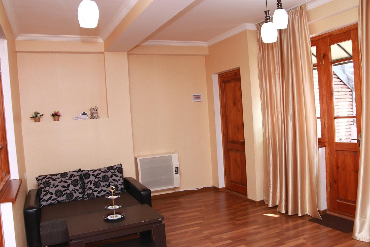 Apartment Nino Botanical Tbilisi Zewnętrze zdjęcie