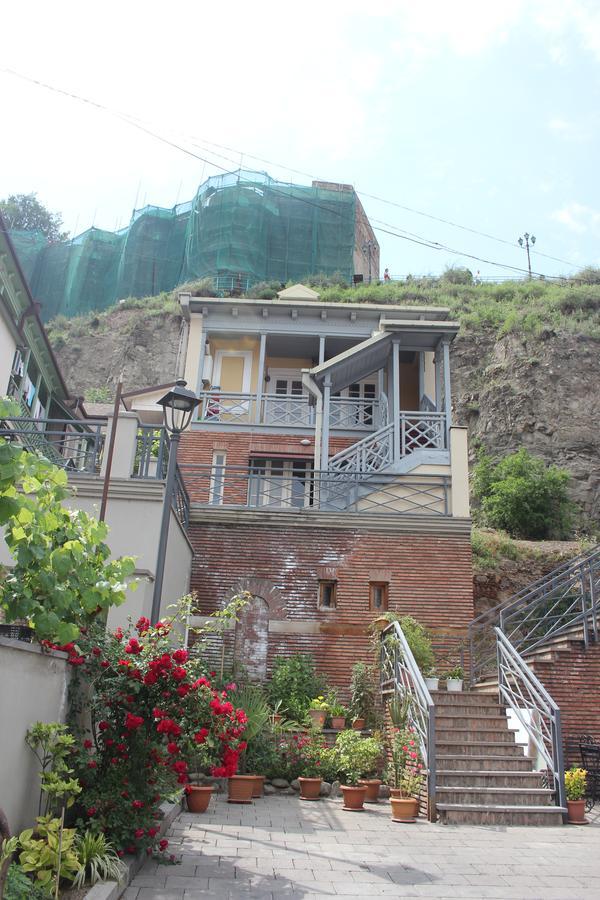 Apartment Nino Botanical Tbilisi Zewnętrze zdjęcie