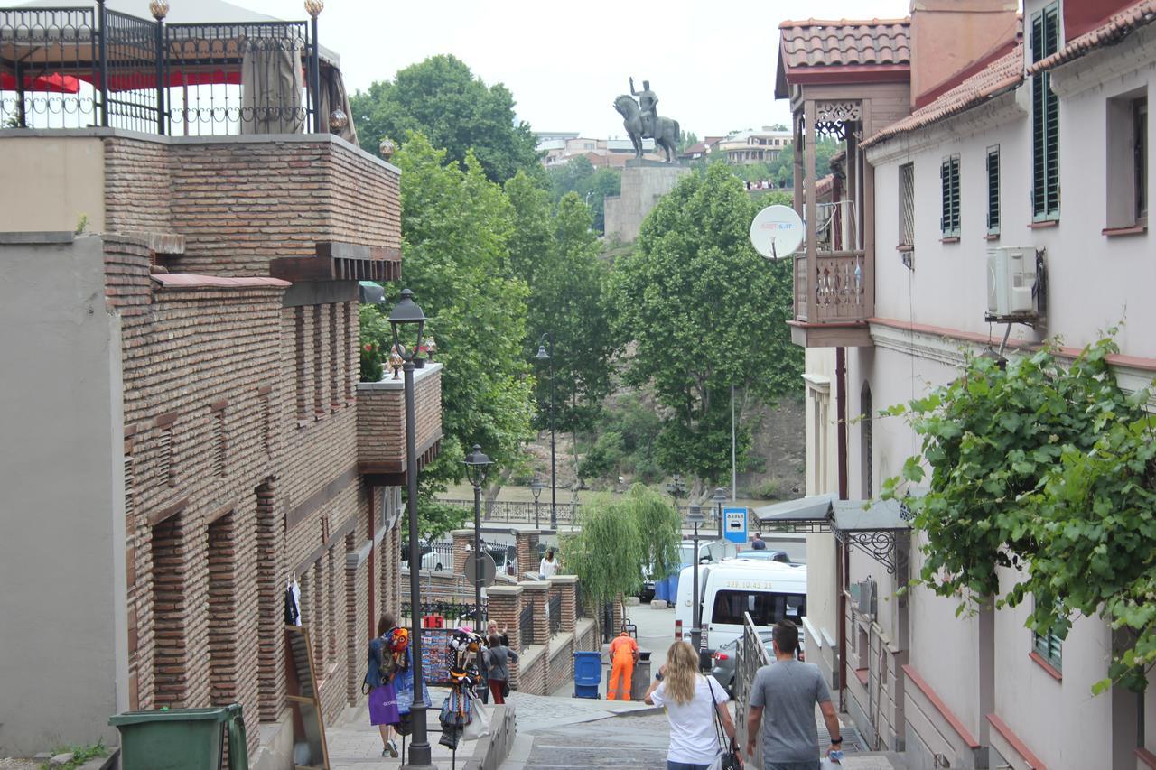 Apartment Nino Botanical Tbilisi Zewnętrze zdjęcie