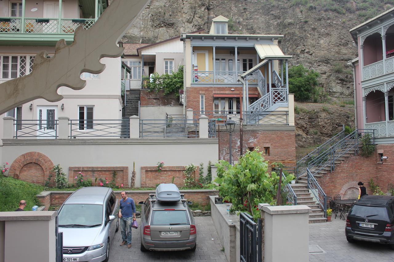 Apartment Nino Botanical Tbilisi Zewnętrze zdjęcie