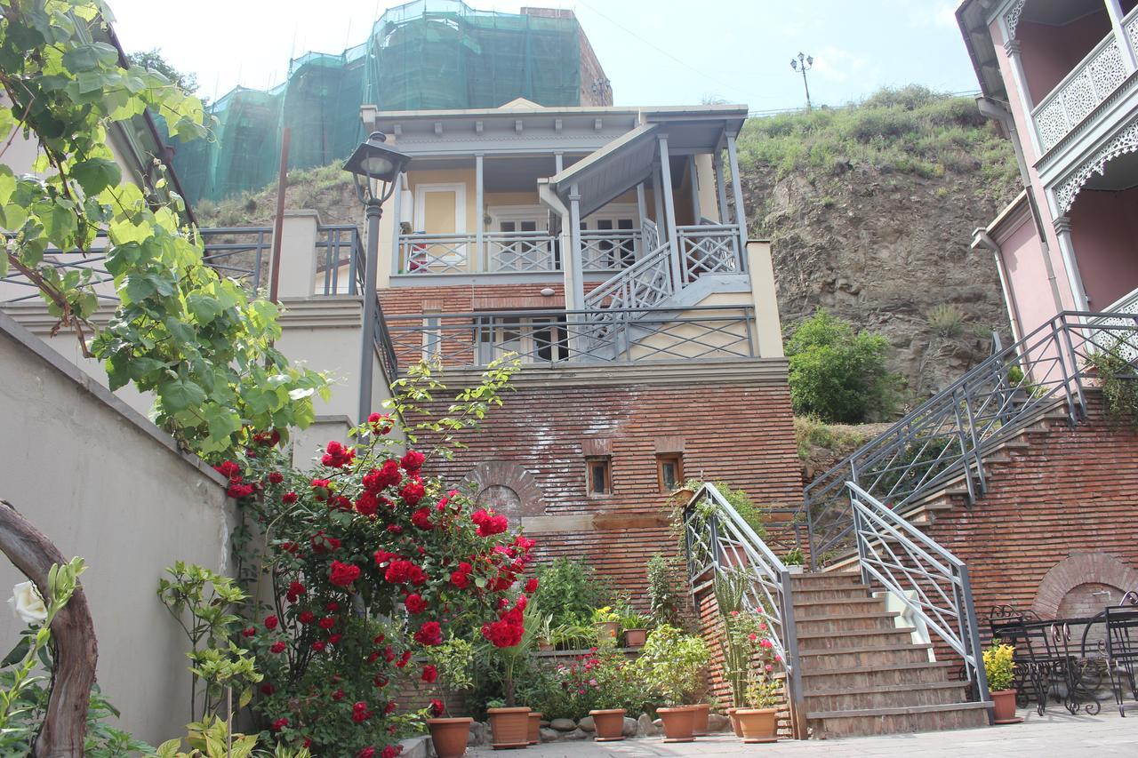 Apartment Nino Botanical Tbilisi Zewnętrze zdjęcie