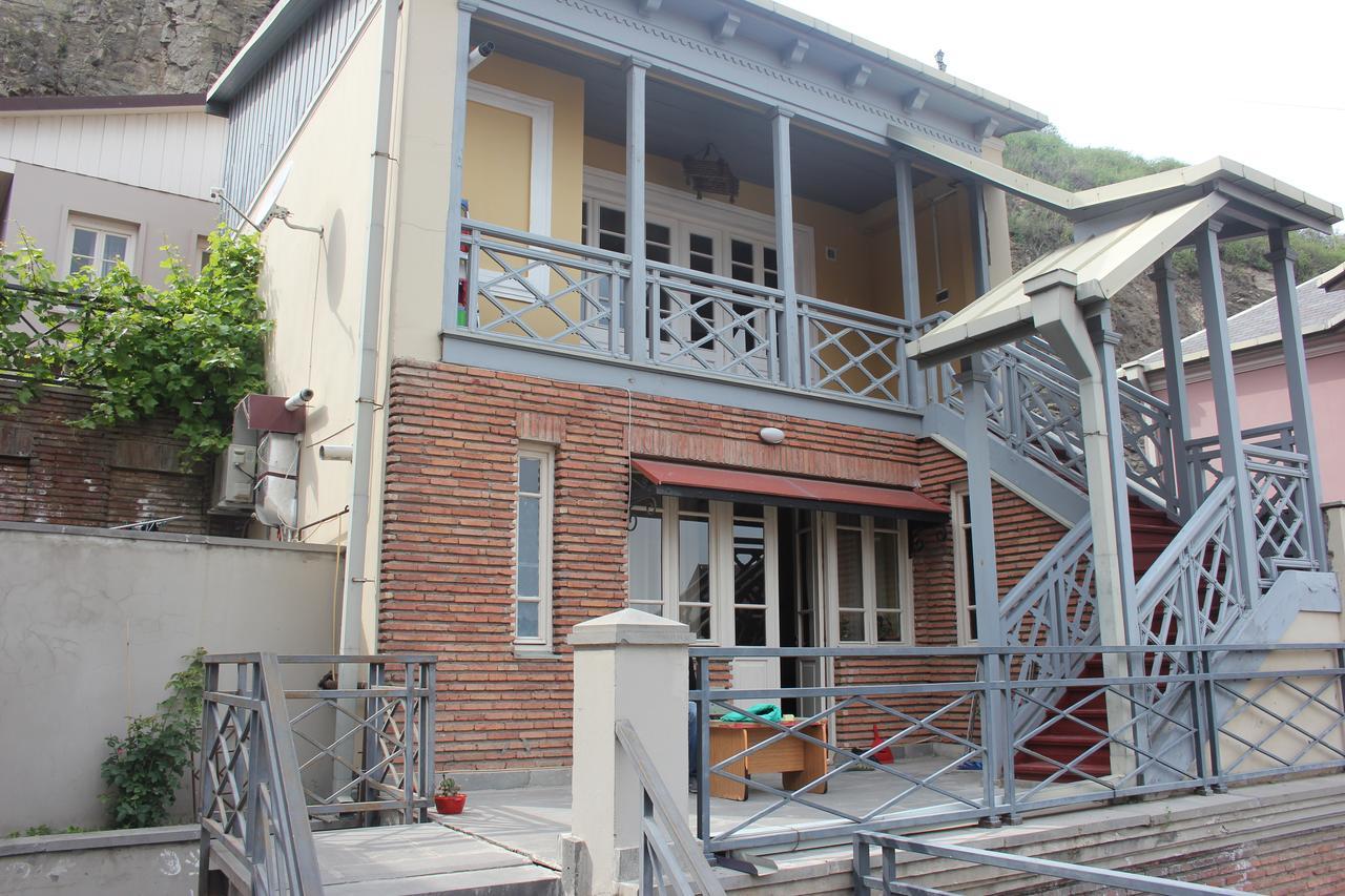 Apartment Nino Botanical Tbilisi Zewnętrze zdjęcie